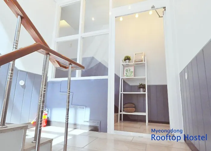 Oyo Rooftop Hotel