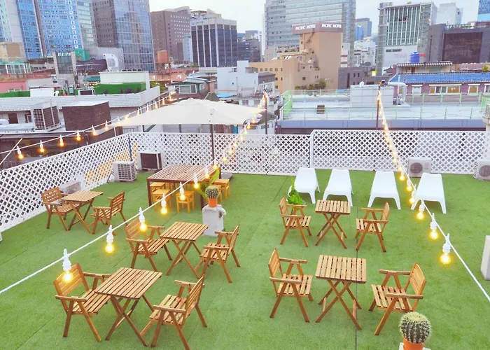 Oyo Rooftop Hotel 3*