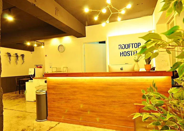 Hotel Oyo Rooftop 3*