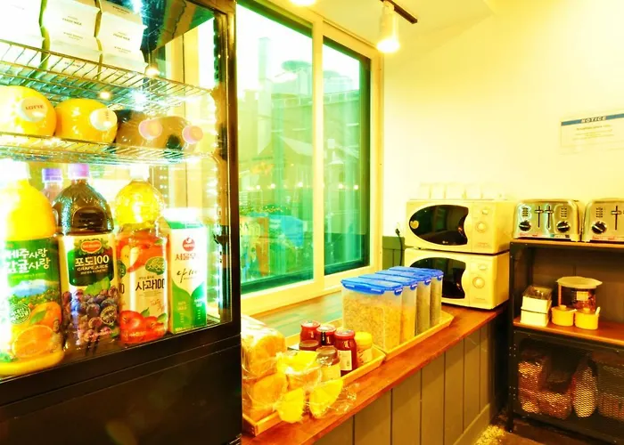 Oyo Rooftop Hotel 3*