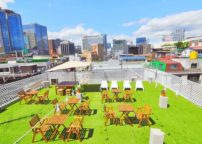 Oyo Rooftop Hotel
