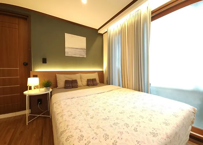Oyo Rooftop 3* Seoul