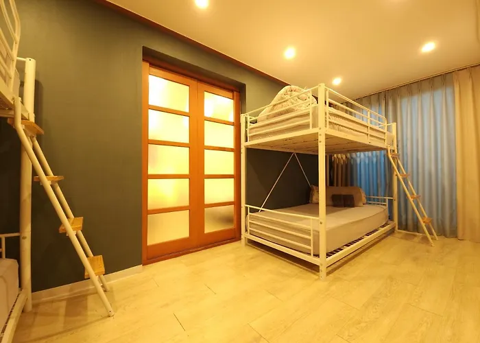 Hotel Oyo Rooftop 3*