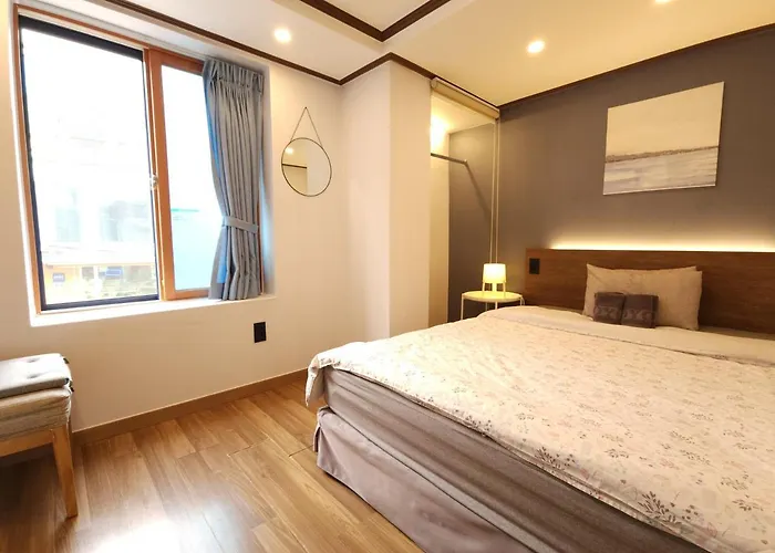Oyo Rooftop Hotel